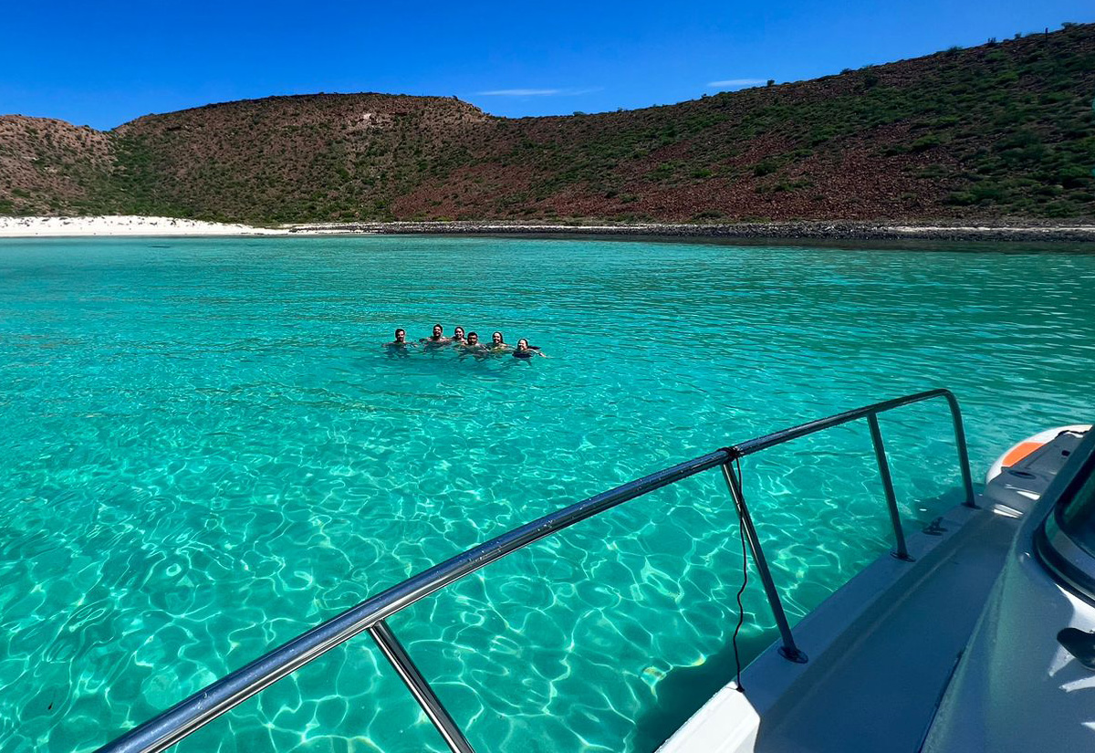 003 isla espiritu